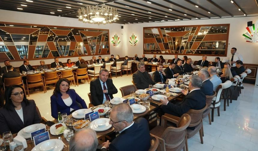 RTÜK Başkanı Mehmet Daniş ve Kurul üyeleri medya temsilcileriyle iftar programında buluştu