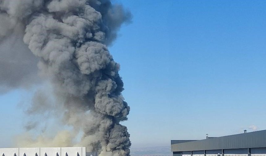 Ankara'da bir fabrikada yangın çıktı