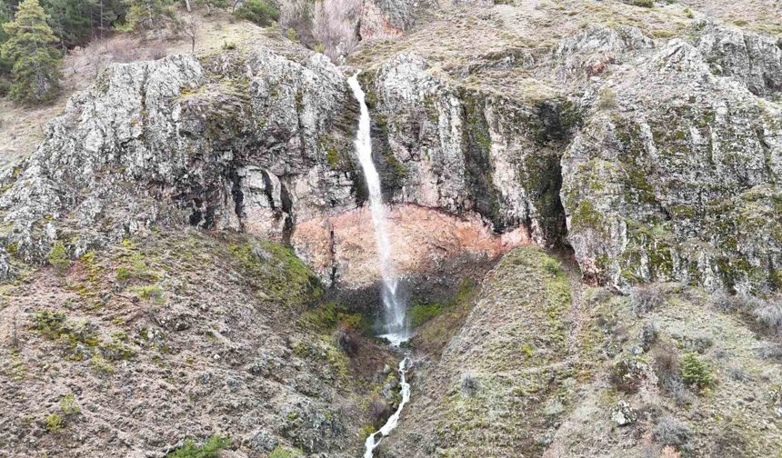 Ankara'da keşfedilmeyi bekleyen doğa harikası: Kurumcu Şelalesi