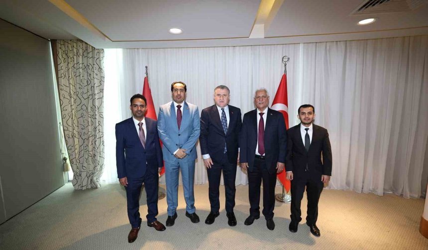 Bakan Bak'tan Antalya'da yoğun spor diplomasisi