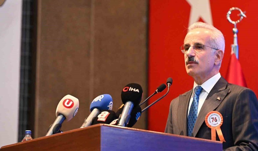 Bakan Uraloğlu: '6 bin 101 kilometre uzunluğundaki bölünmüş yol ağımızı 30 bin 51 kilometreye çıkardık'