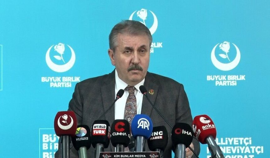 BBP Genel Başkanı Destici: 'Gençlerimize sahip çıkmak gibi bir yükümlülüğümüz ve sorumluluğumuz var'