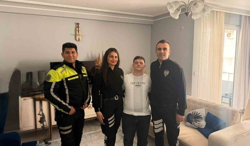 Down sendromlu Melik'e polis ekiplerinden doğum günü sürprizi