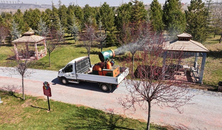 Gölbaşı Belediyesi'nden sivrisinek ve haşerelerle 12 ay kesintisiz mücadele