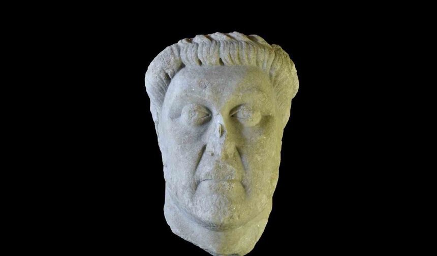 Smyrna'ya ait heykel başı ana vatanında: ABD heykeli Türkiye'ye iade etti