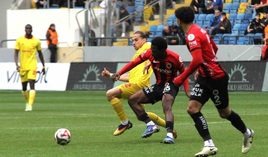 Trendyol Süper Lig: Gençlerbirliği: 0 - Göztepe: 1 (ilk yarı)