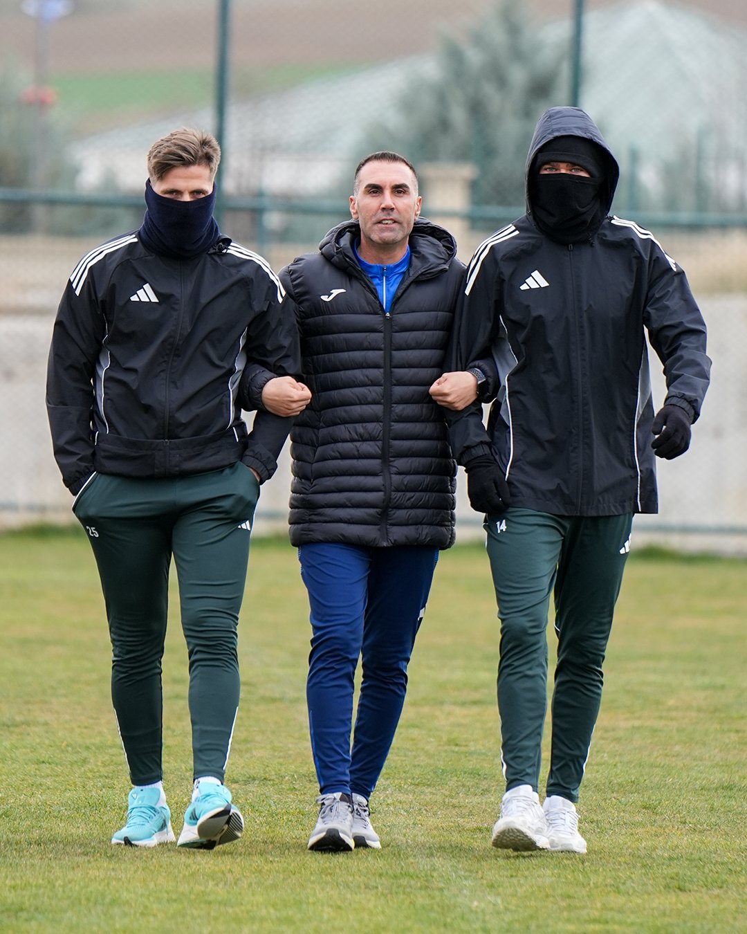 Whatsapp Image 2025 12 10 At 01.00.46