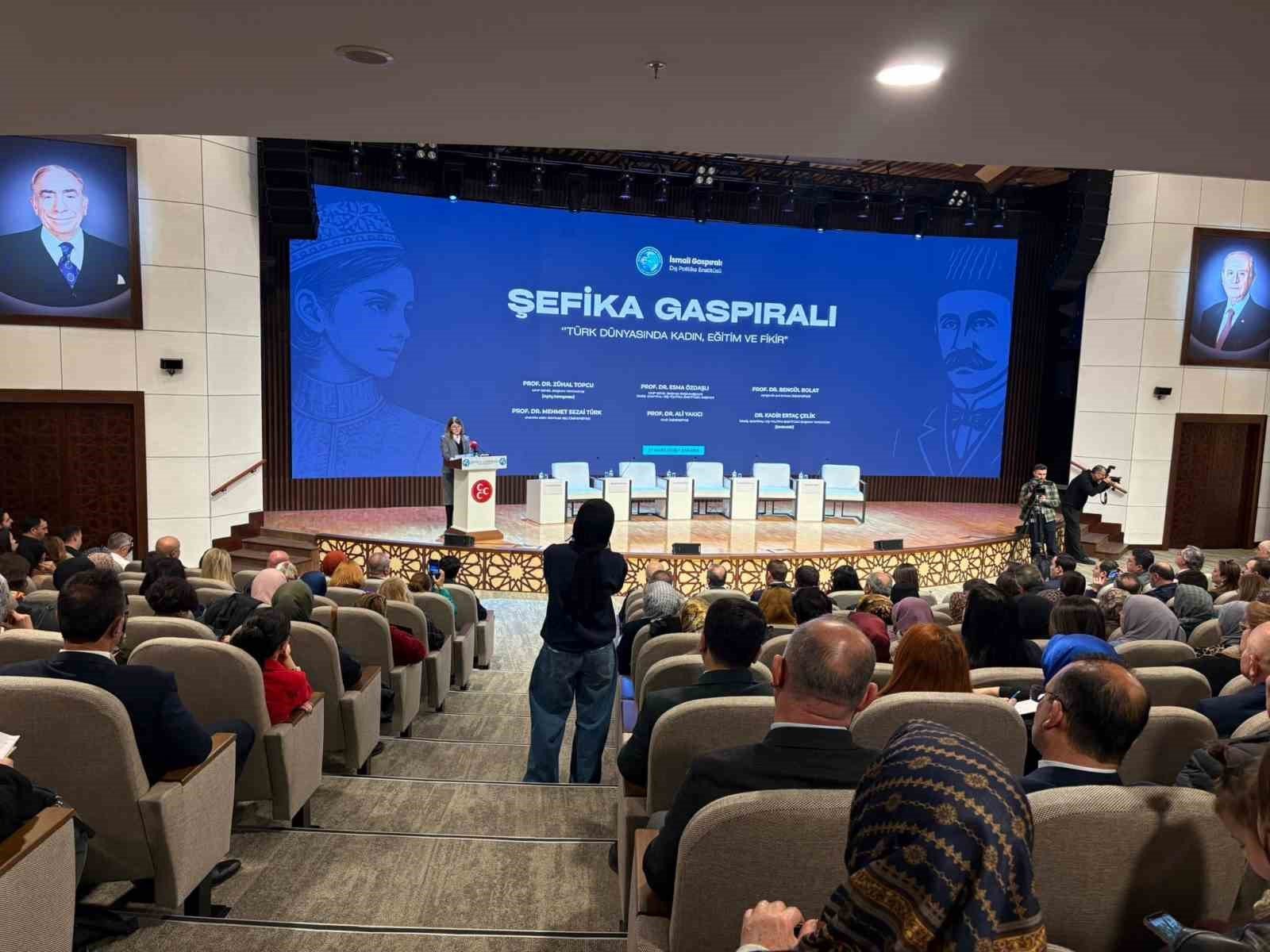 'Türk Dünyasında Kadın, Eğitim ve Fikir' programı