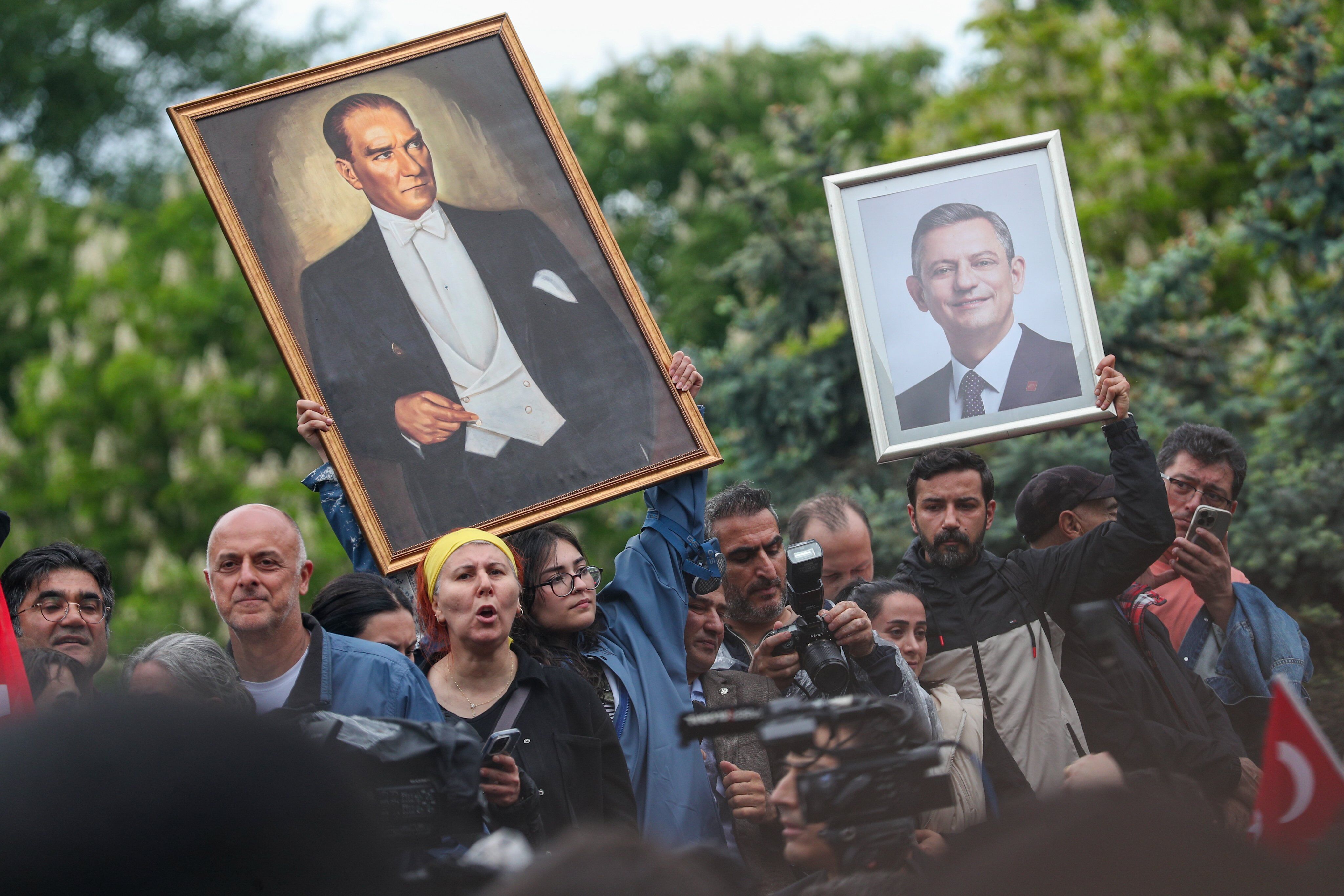CHP'de Kızılca Gün: Beklenen Sokak Tepkisi Oluştu Mu?