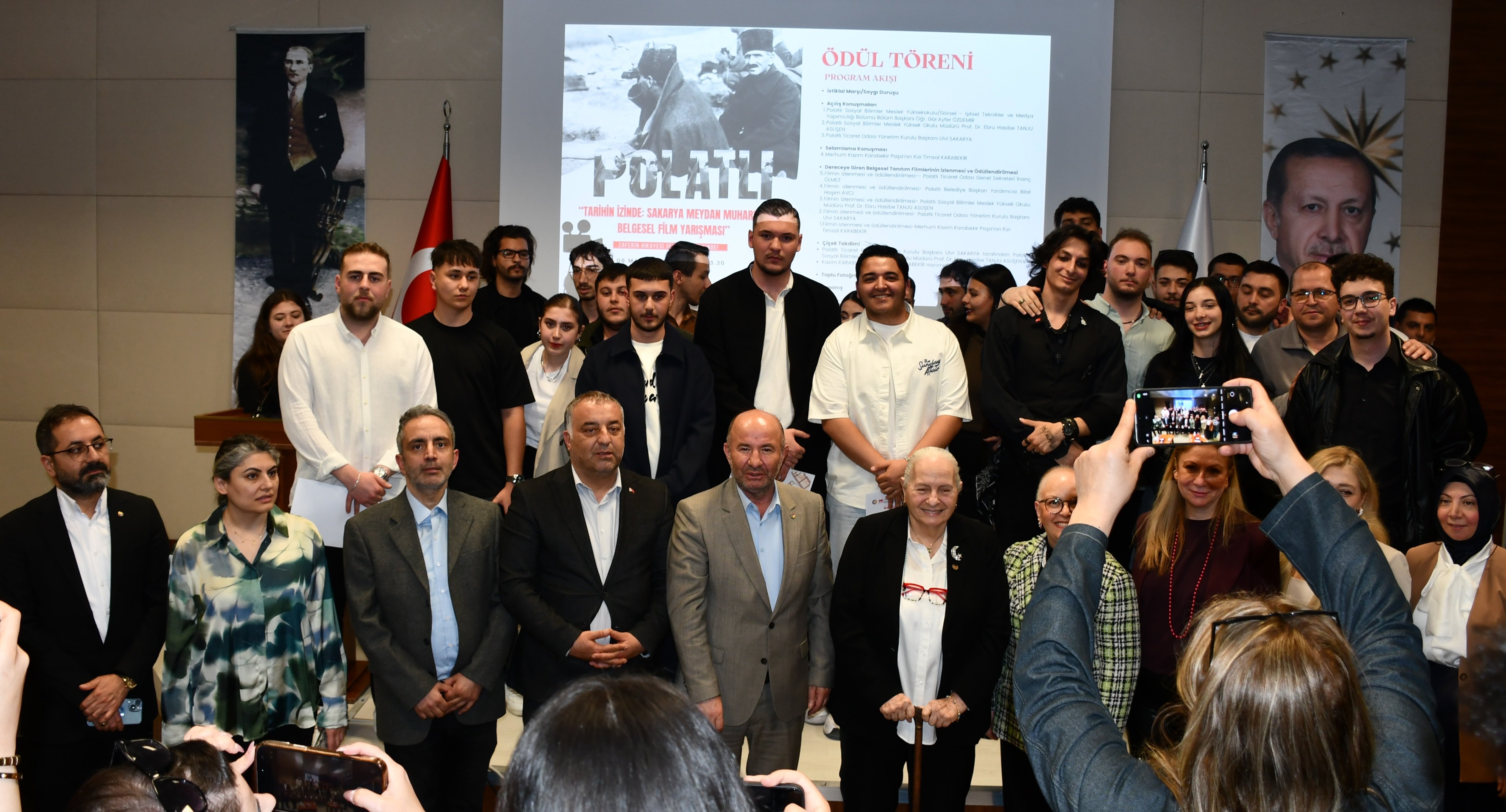 Polatlı’da Tarihe Kamera Tutan Gençler Ödüllendirildi