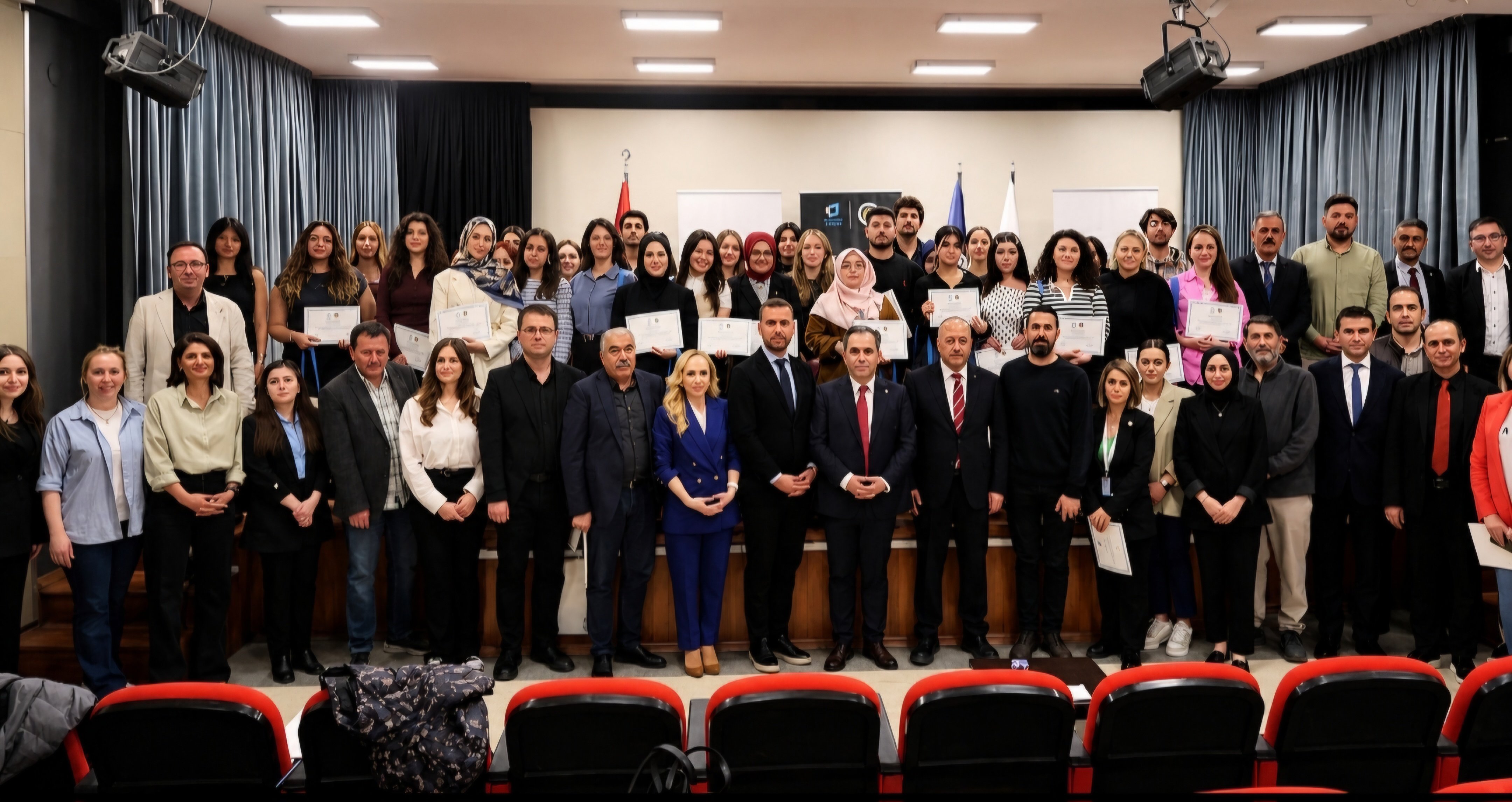 BİK’in Gazetecilik Atölyesi Öğrencilerle Yerel Basını Buluşturdu