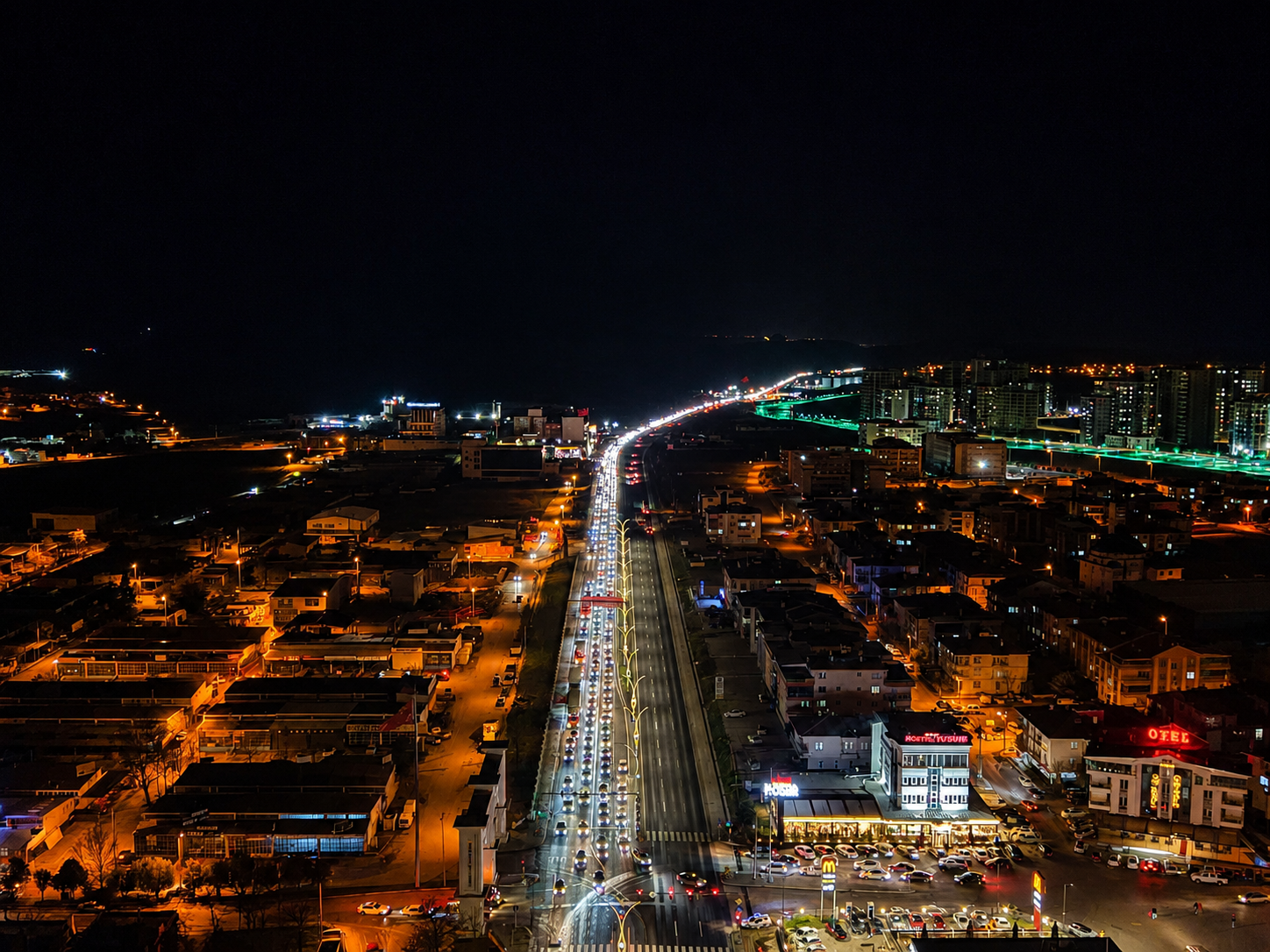 Trafikte Işıldayan Güzel ve Yalnız Şehir: Polatlı