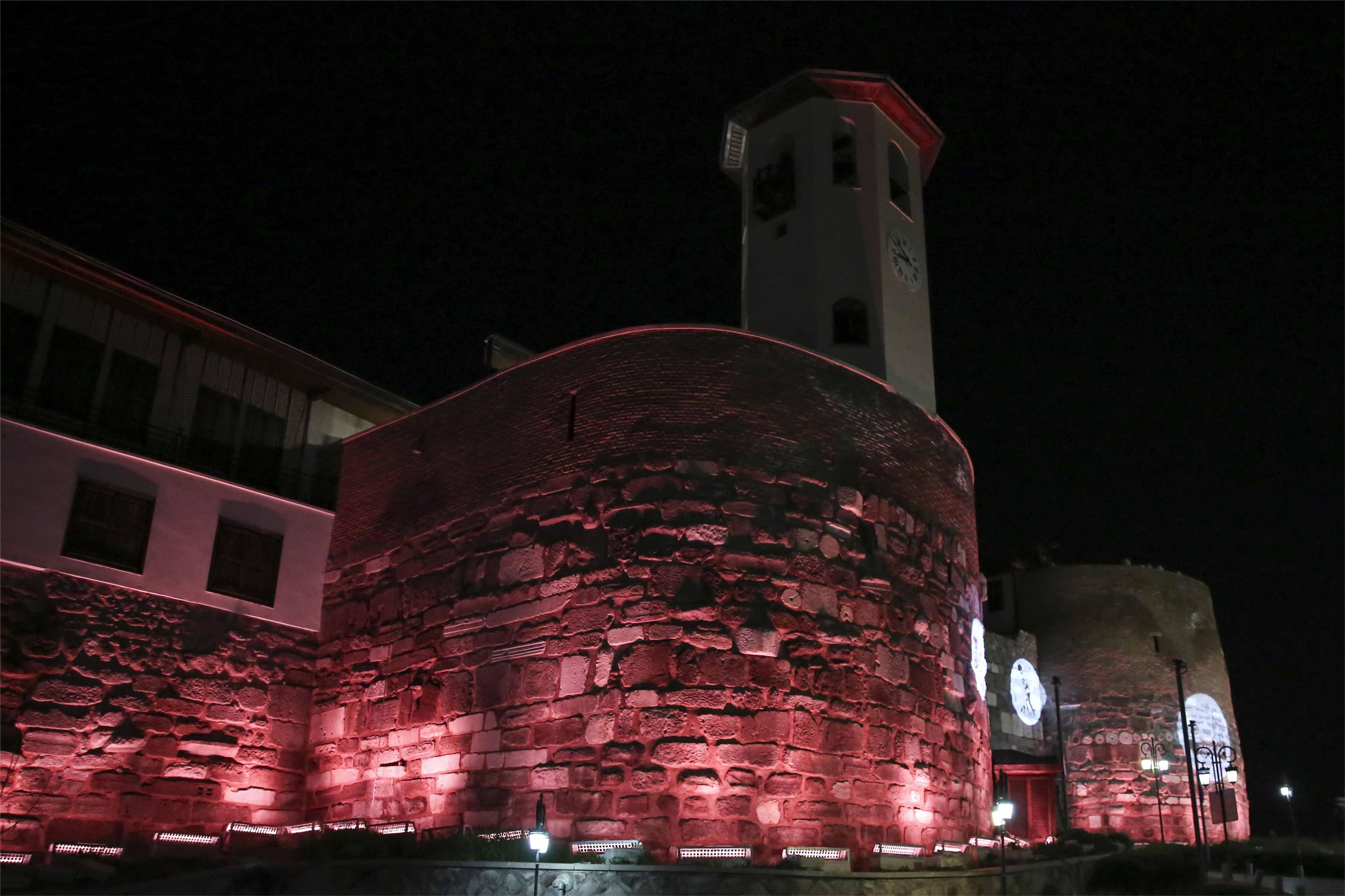 Büyükşehir'den Ankara Kalesi'ne Aydınlık Dokunuş