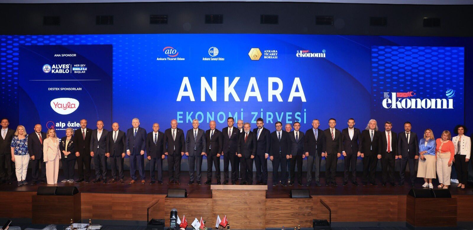 Ankara'nın Ekonomi Vizyonu Zirvede Masaya Yatırıldı